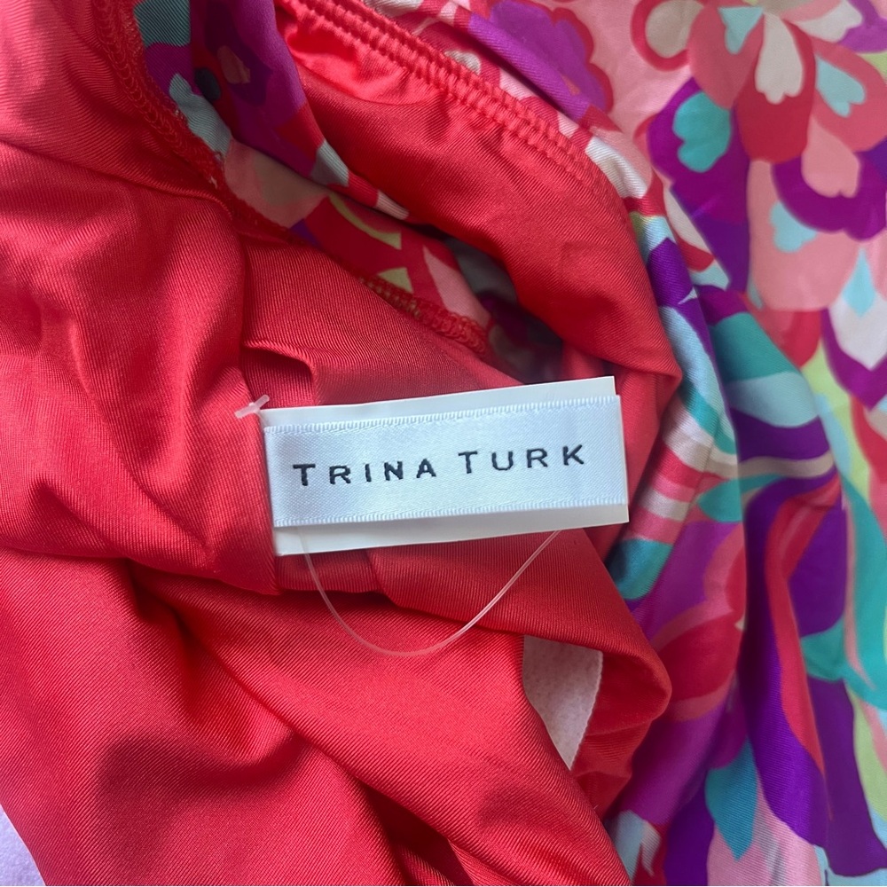 NEW Trina Turk Ruffle Off the Shoulder One Piece Swimsuit Size 6 - Picture 7 of 8